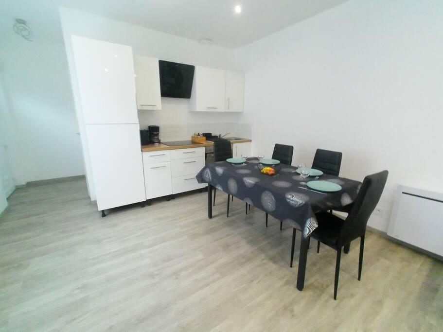 *Douceur Des Tropiques*Parisis Apartment Argenteuil Ngoại thất bức ảnh